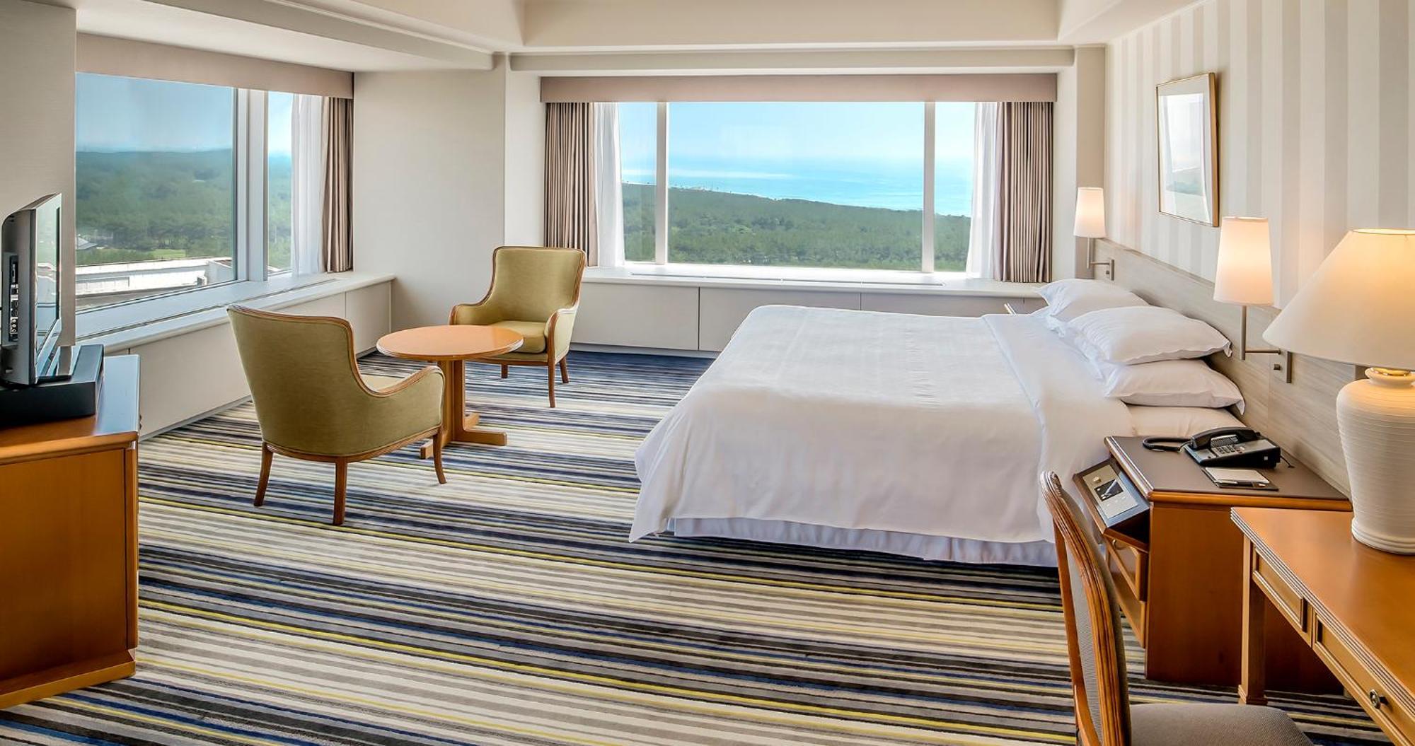 Sheraton Grande Ocean Resort Miyazaki Exterior photo